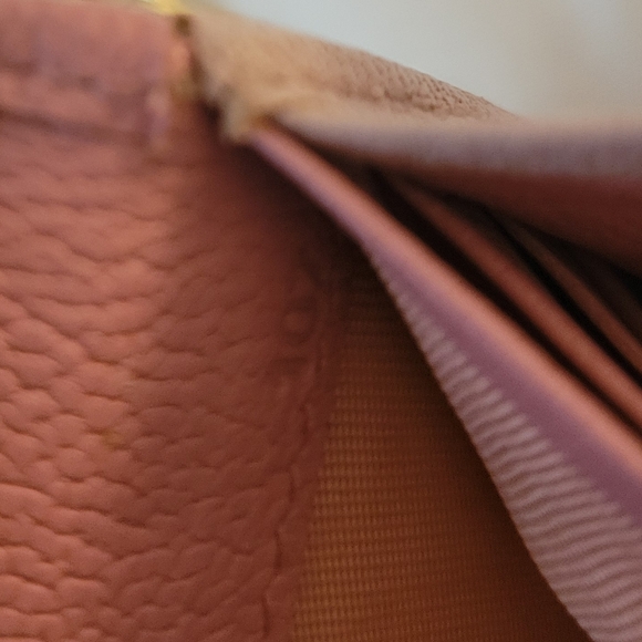 Miu Miu two tone long leather wallet on chain - Picture 9 of 12